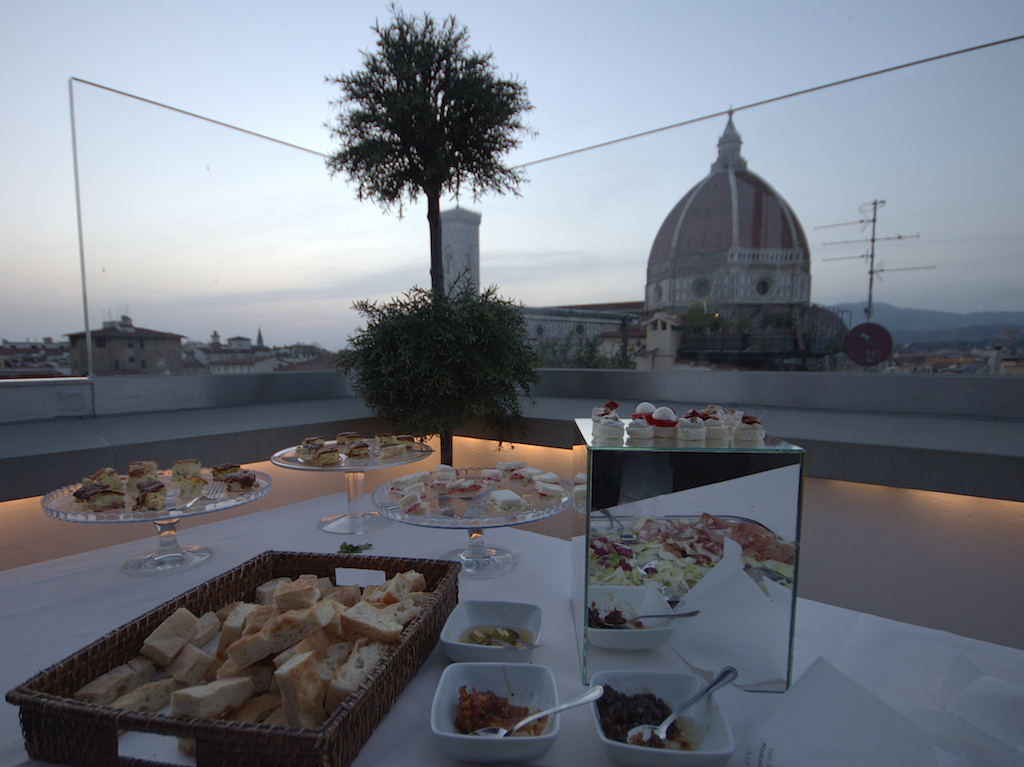 L'aperitivo sulla Terrazza Michelangelo - Grand Hotel Cavour