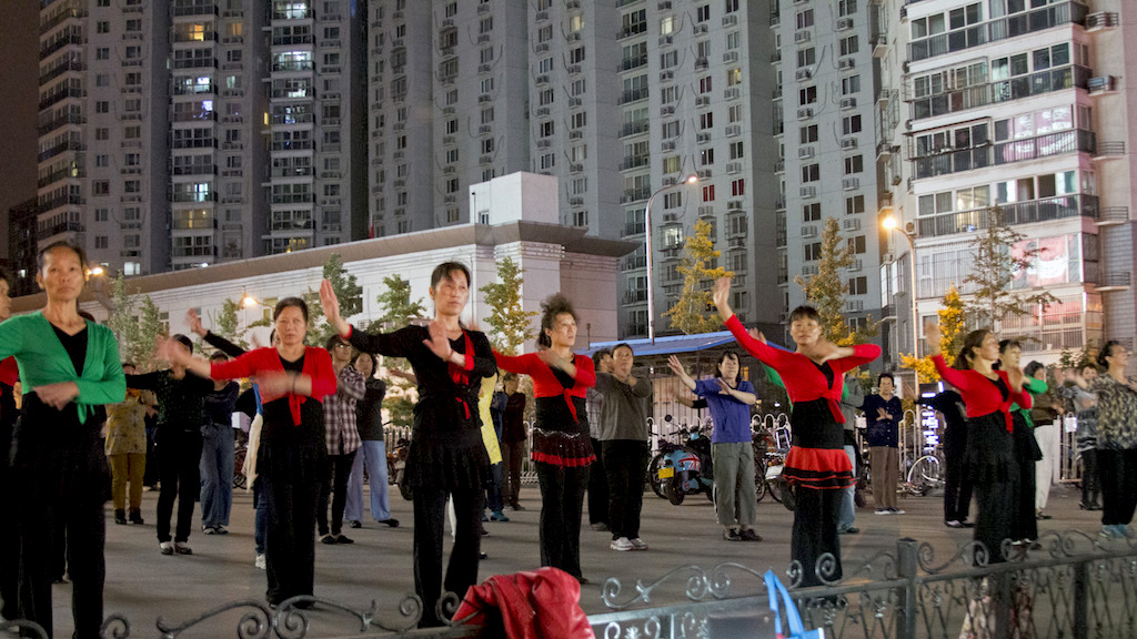 Balli di gruppo a Pechino, Cina