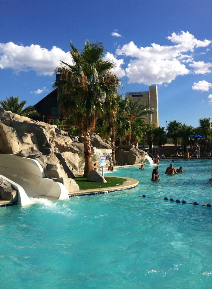 pool party Las Vegas