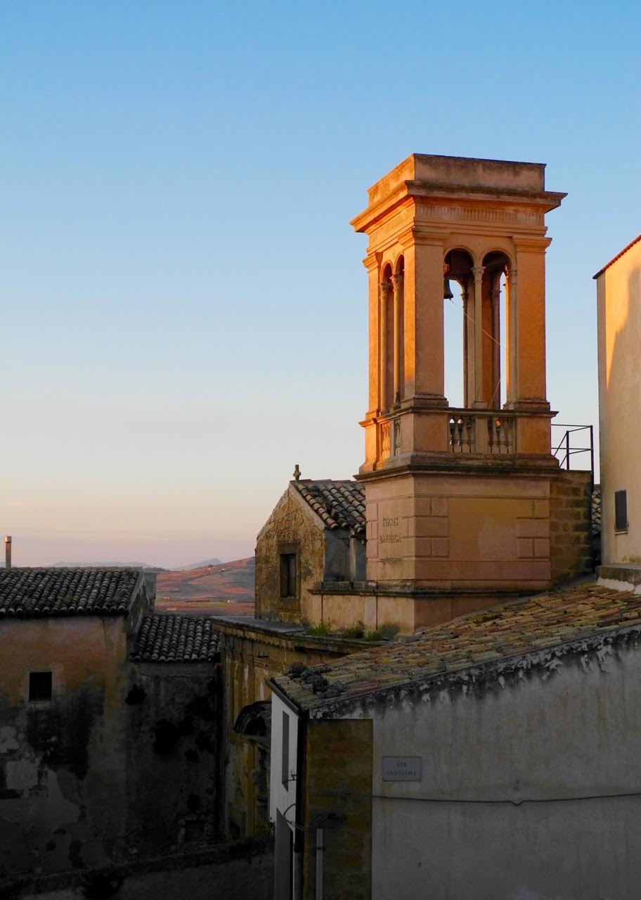 Sambuca-di-Sicilia-Tramonto-Dintoni-Parco-Archeologico-Selinunte-Sicilia