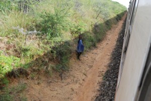 Bambini treno Kenya